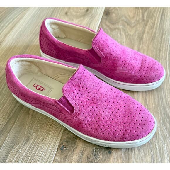 UGG Fierce Geo Fuchsia Perforated Slip-On Sneaker - size 8.5 - V1 - Picture 1 of 11